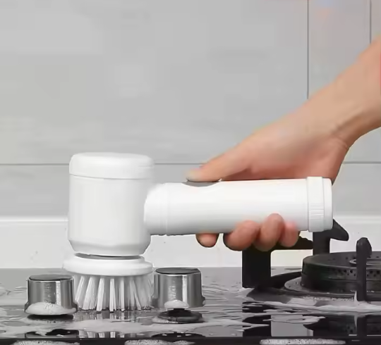 Brosse de nettoyage 4 en 1